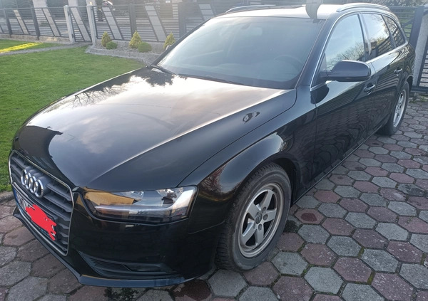 Audi A4 cena 51900 przebieg: 144227, rok produkcji 2013 z Świebodzin małe 37
